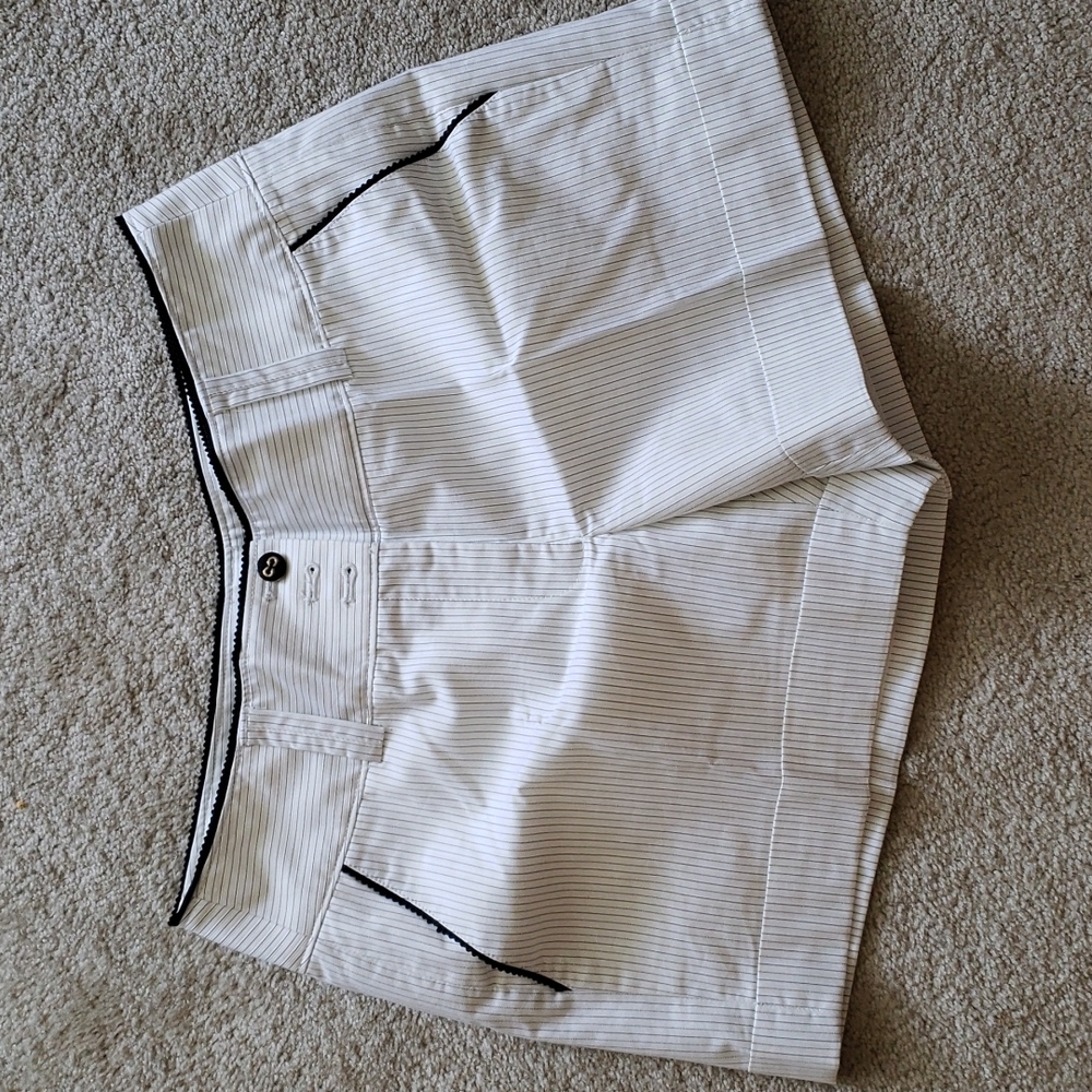 NWT WHBM White with Black Pinstripes Shorts